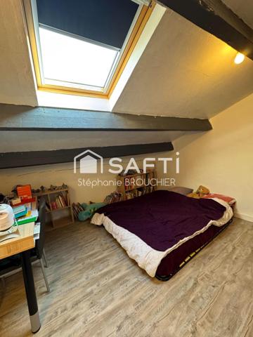 Maison de village lumineuse