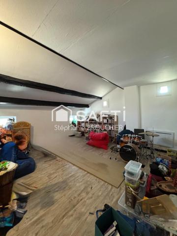 Maison de village lumineuse