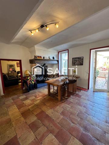 Maison de village lumineuse