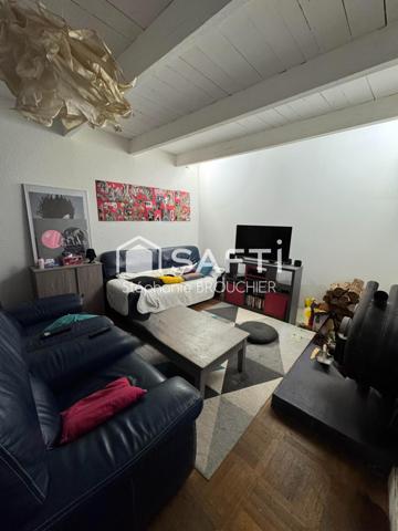 Maison de village lumineuse