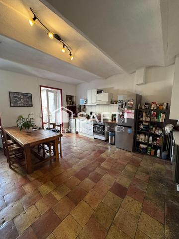 Maison de village lumineuse