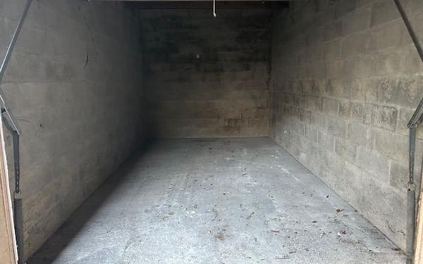 Stationnement à louer    Chelles