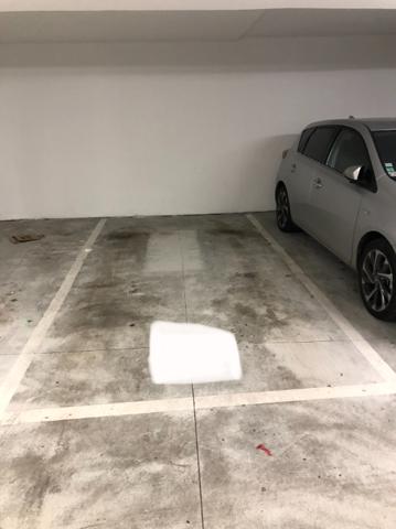 Place de Parking résidence sécurisée