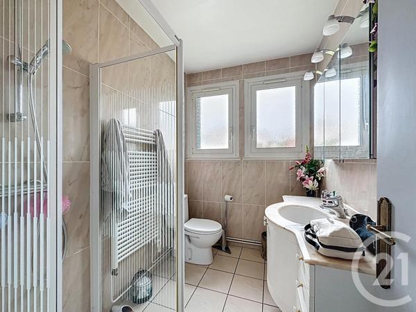 Maison à vendre  5 pièces - 115,96 m2 RIOM - 63