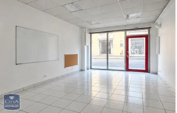 Local commercial à louer Mâcon (71000)