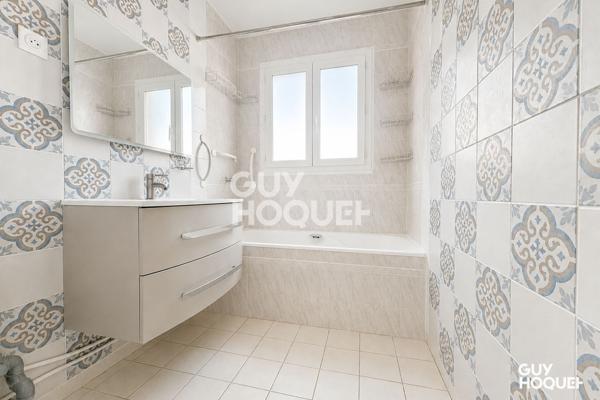 À VENDRE 3 PIÈCES DE 63m²  BALCON + PARKING