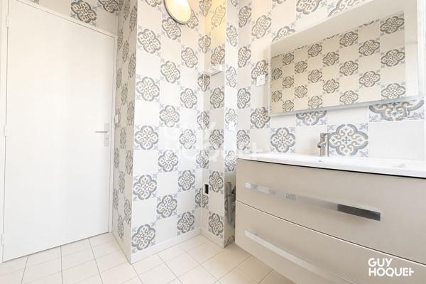 À VENDRE 3 PIÈCES DE 63m²  BALCON + PARKING