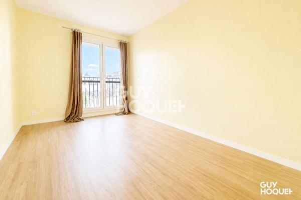 À VENDRE 3 PIÈCES DE 63m²  BALCON + PARKING