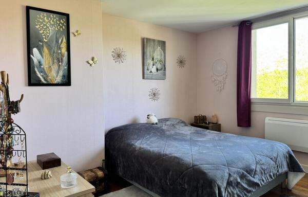 Charmant appartement 3 pièces de 80 m2   Lumineux et fonctionnel   Garage inclus