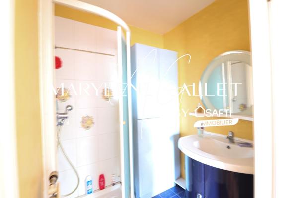 Centre ville, T2, balcon, exposition S/O, parking