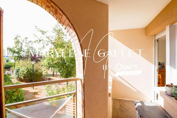 Centre ville, T2, balcon, exposition S/O, parking