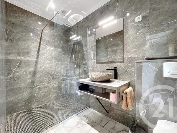 Maison à vendre  11 pièces - 341,45 m2 LABASTIDE DE VIRAC - 07