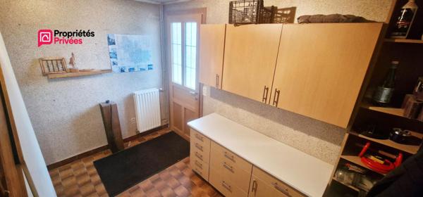 Local commercial/artisanal de 208 m² + Maison 138 m² - 6 pièces - 4 ch - terrasse