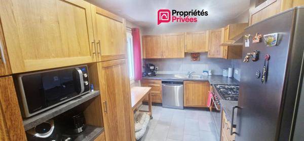 Local commercial/artisanal de 208 m² + Maison 138 m² - 6 pièces - 4 ch - terrasse