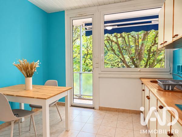 Location studio 44 m² Chambéry