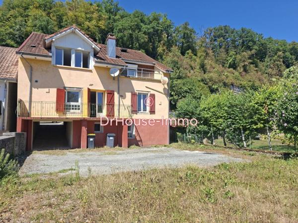 Immeuble à vendre 9 pièces de 186 m²