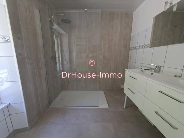 Immeuble à vendre 9 pièces de 186 m²
