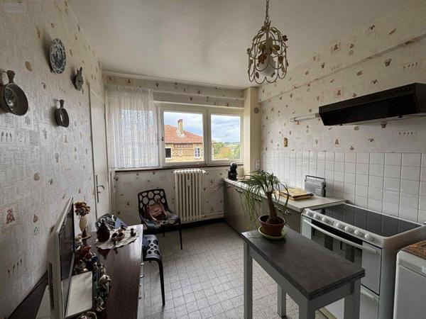 Appartement à vendre à Sedan dans les Ardennes (08200), ref : 10305/1240