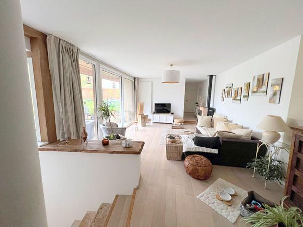 Maison CHAUMONT EN VEXIN 9 pieces 200 m2