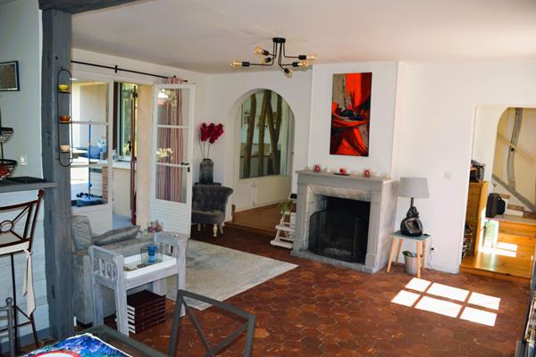 Maison CHAUMONT EN VEXIN 9 pieces 200 m2