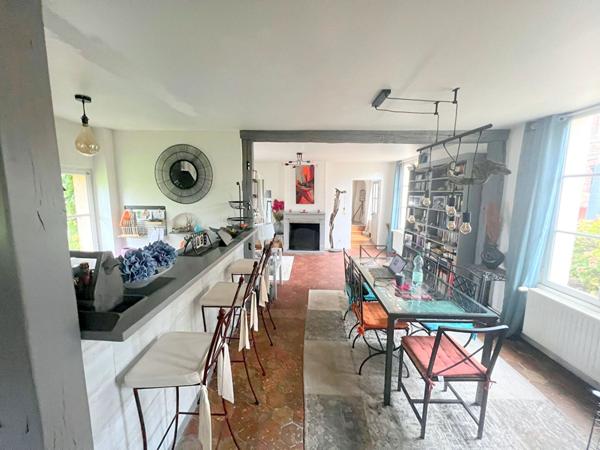 Maison CHAUMONT EN VEXIN 9 pieces 200 m2