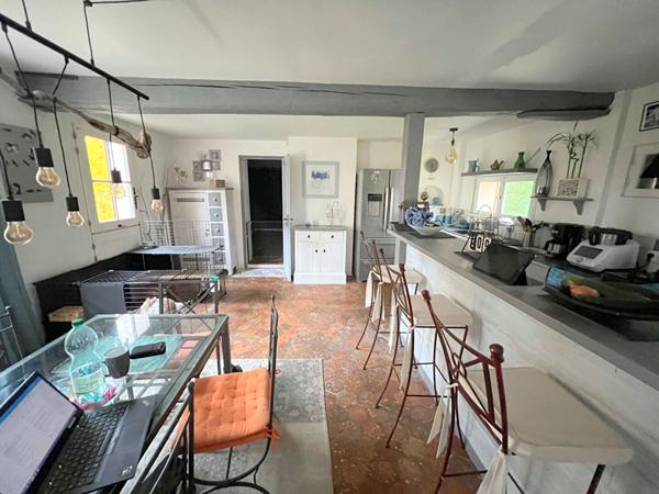 Maison CHAUMONT EN VEXIN 9 pieces 200 m2