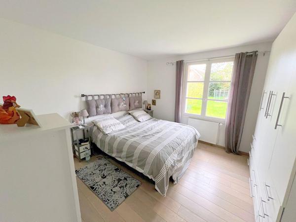 Maison CHAUMONT EN VEXIN 9 pieces 200 m2