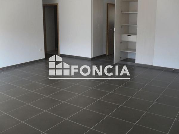 Location Appartement 4 pièces 87.37 m² - 47 RUE FERDINAND MALET Saint Peray 07130