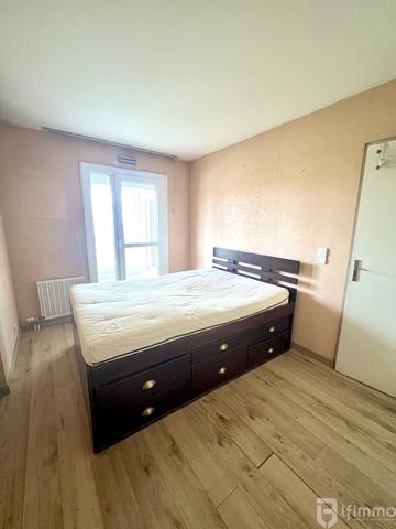 Appartement 2 pièces avec loggia et box