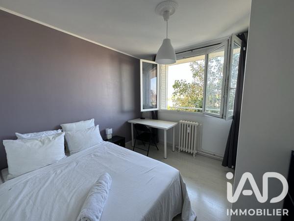 Location appartement 5 pièces 82 m² Troyes