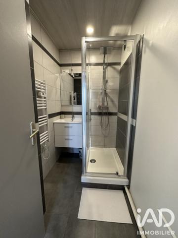 Location appartement 5 pièces 82 m² Troyes
