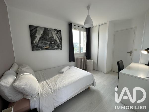 Location appartement 5 pièces 82 m² Troyes