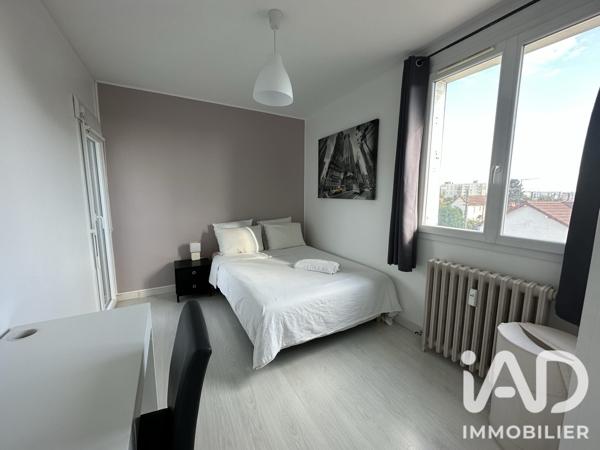 Location appartement 5 pièces 82 m² Troyes