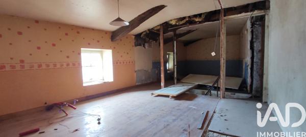 Immeuble à vendre 150 m² La Crèche