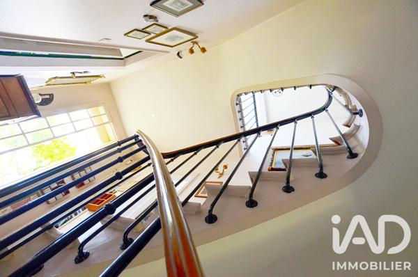Maison à vendre 9 pièces 241,77 m² Sannois