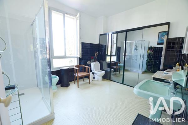 Maison à vendre 9 pièces 241,77 m² Sannois