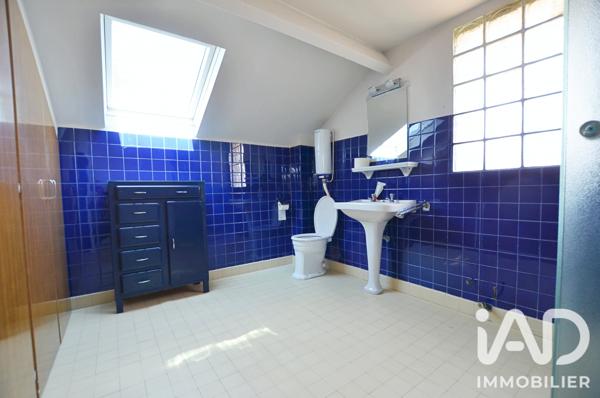 Maison à vendre 9 pièces 241,77 m² Sannois