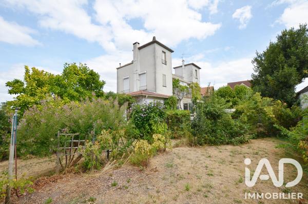 Maison à vendre 9 pièces 241,77 m² Sannois