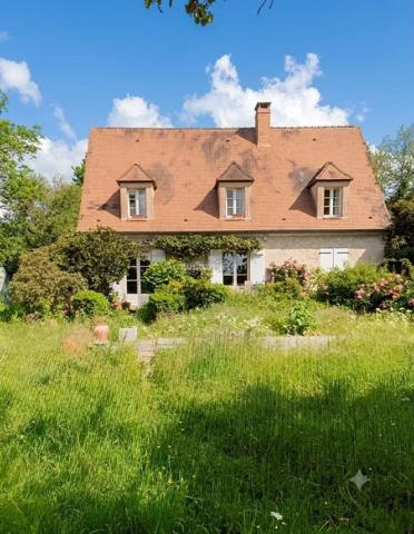 Vente                                                      Maison
                        
                                         149 m2                     à Gisors