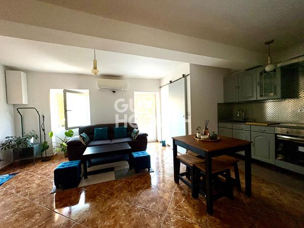 Coquet appartement de type T3 avec une belle terrasse de plus de 15 m² et une cave