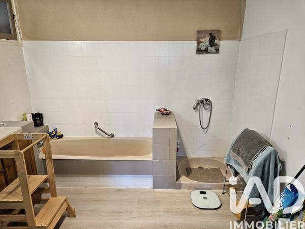 Maison à vendre 7 pièces 238 m² Angeville