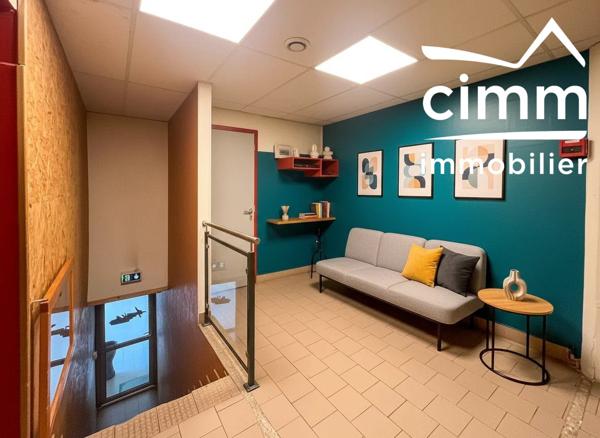 - Idéal pour investissement locatif - Locaux, bureaux, zone commerciale de Crolles