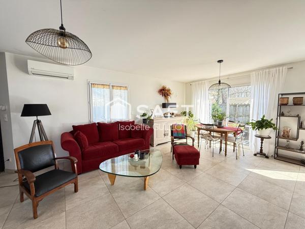 Maison 127 m2 avec studio et  piscine