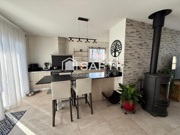 Maison 127 m2 avec studio et  piscine