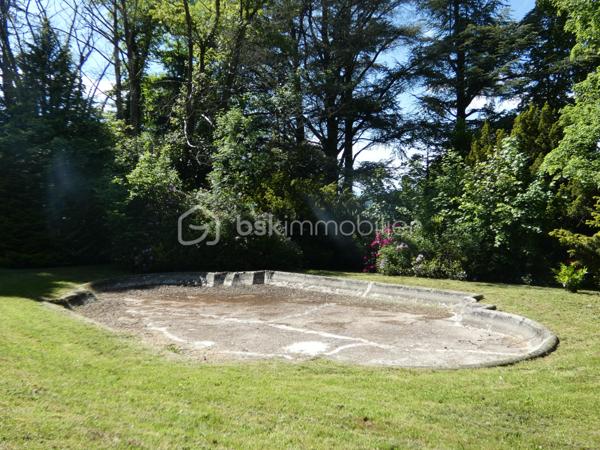 Chateau de 361,78 m²