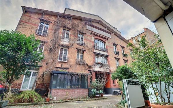 Appartement à vendre    4 pièces • 79,52 m2 Paris 20