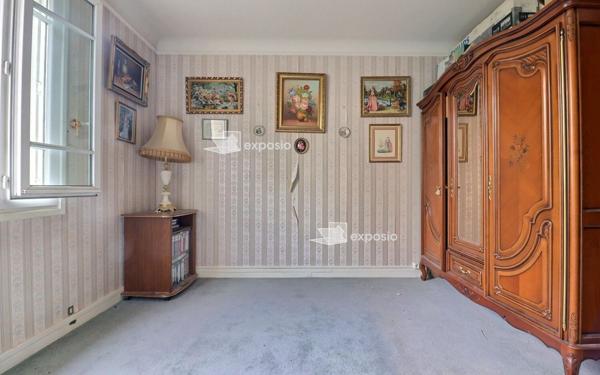 Appartement à vendre    4 pièces • 79,52 m2 Paris 20