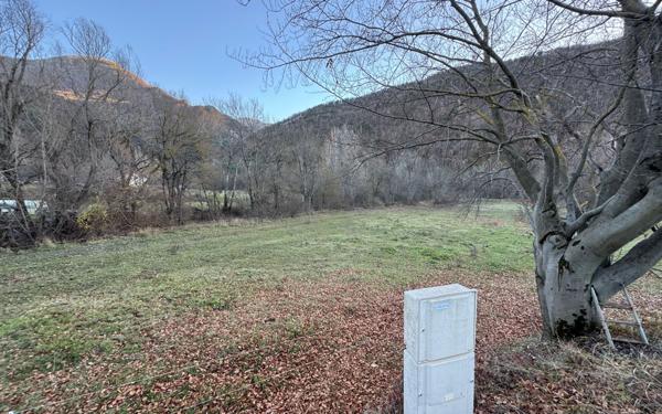 Terrain à vendre    Le Saix