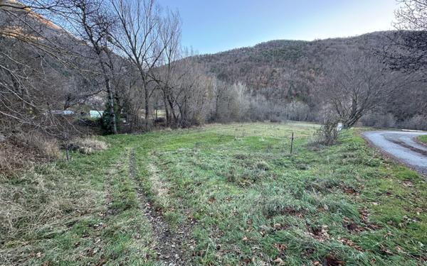 Terrain à vendre    Le Saix