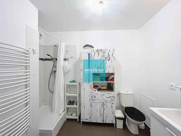 À vendre - Superbe appartement à Franconville de 2 Pièces avec balcon proche de toutes commodités (écoles, commerces, axes autoroutiers A15/A115) une place de parking en sous-sol.